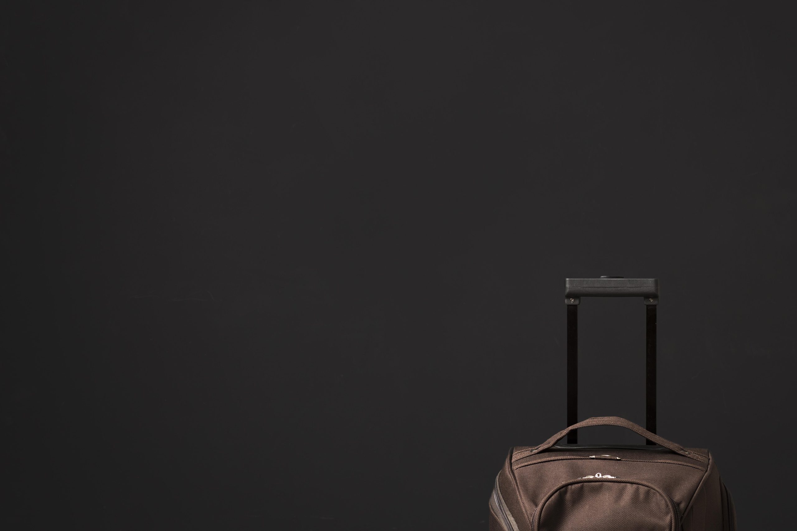 travel-concept-with-baggage